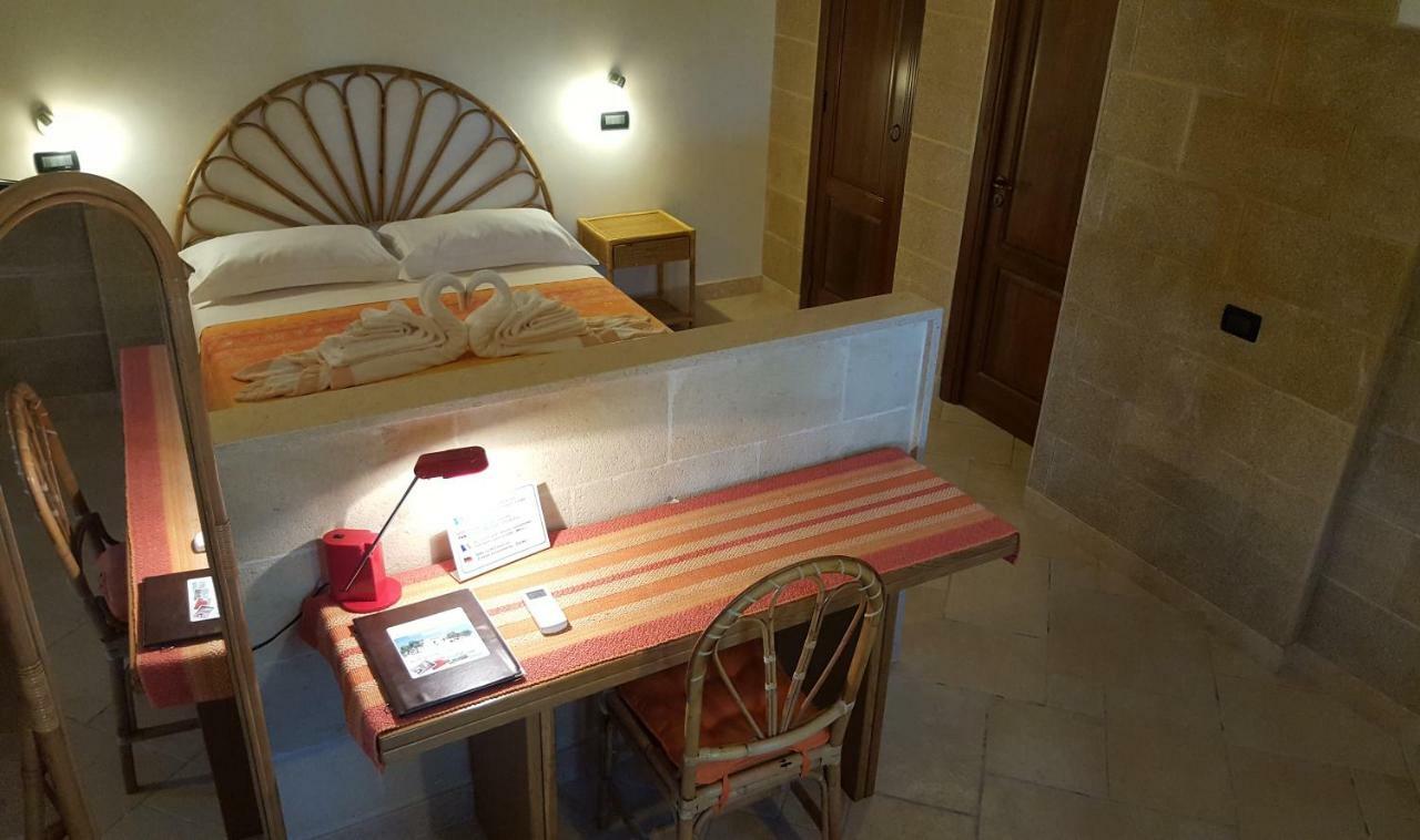 Villa Boschetto B&B - Apartments Maruggio Eksteriør bilde